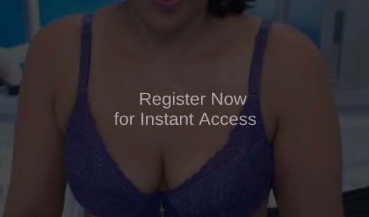 Do you have BREAST MILK, I want to suck your nipples